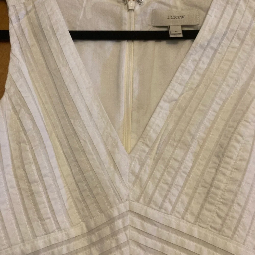 Women’s J Crew White Sleeveless V Neck Summer Dress, Size 2. - Picture 9 of 12